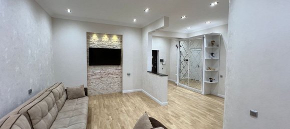 4 bedrooms Apartment in Nasimi, Azerbaijan No. 1328 15