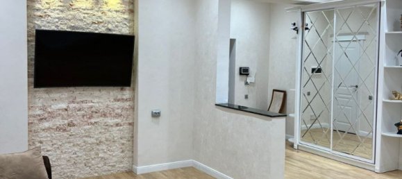 4 bedrooms Apartment in Nasimi, Azerbaijan No. 1328 5