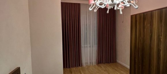 4 bedrooms Apartment in Nasimi, Azerbaijan No. 1328 2