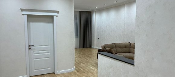 4 bedrooms Apartment in Nasimi, Azerbaijan No. 1328 6