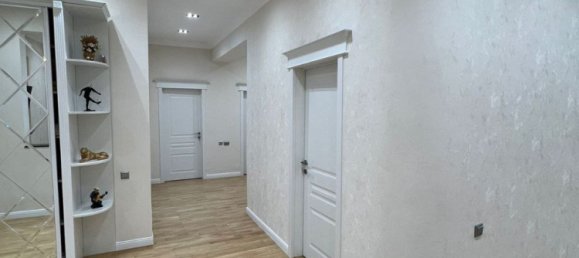 4 bedrooms Apartment in Nasimi, Azerbaijan No. 1328 12