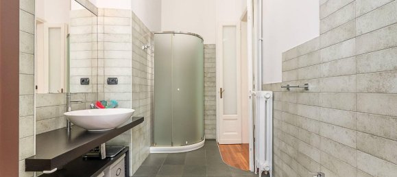 4-salle Appartement à Turin, Italy No. 39411 22