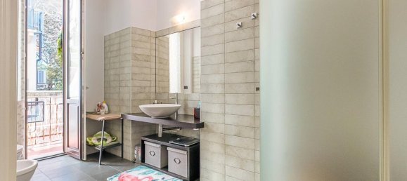 4-salle Appartement à Turin, Italy No. 39411 21