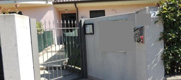 3 rooms Apartment in Motta Visconti, Italy No. 4054 2