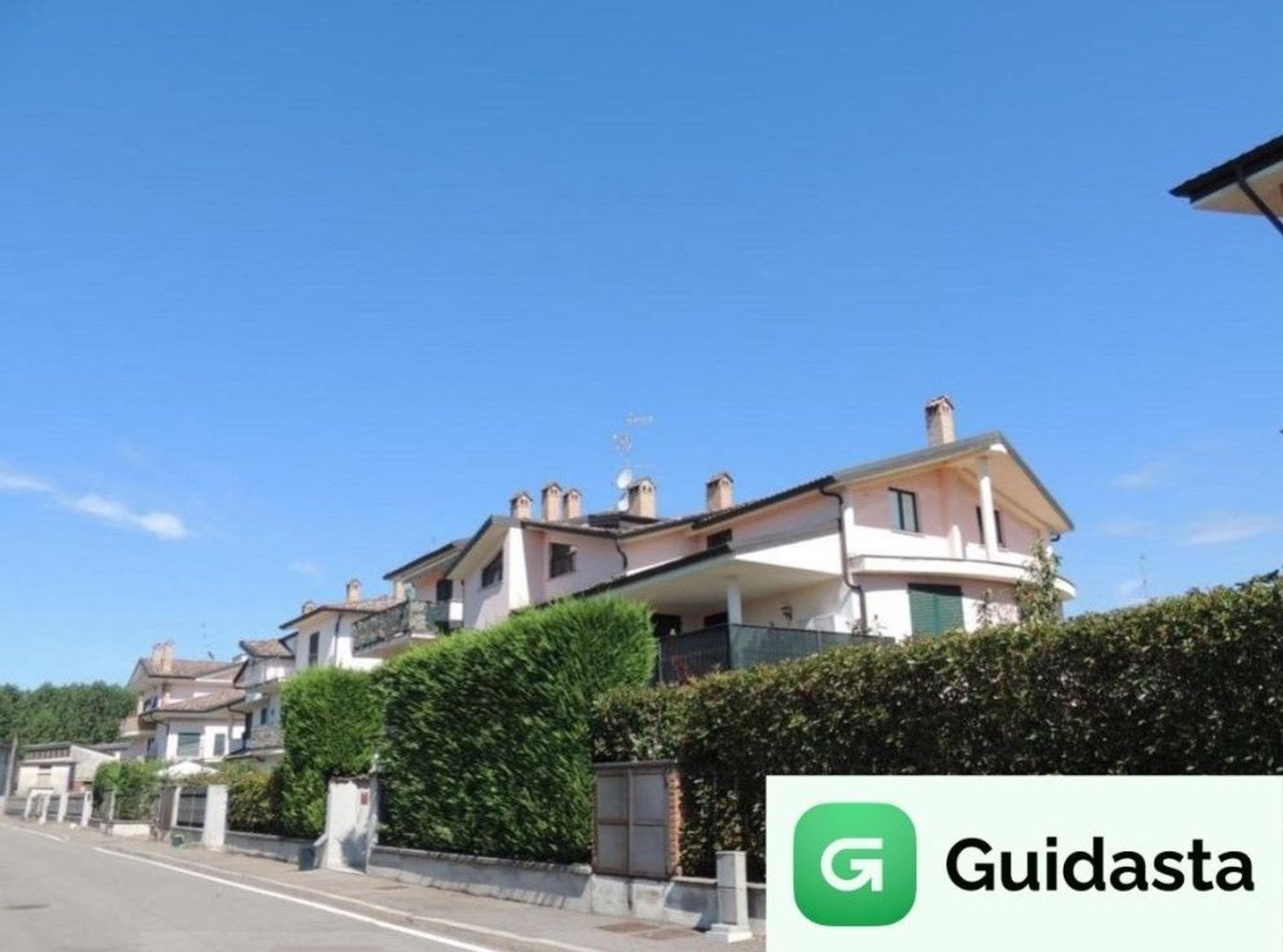 3 rooms Apartment in Motta Visconti, Italy No. 4054