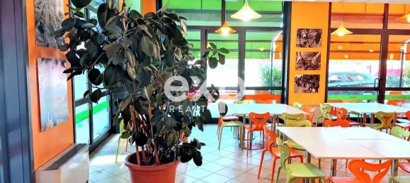 270m² Commercial property in Canelli, Italy No. 305362 15