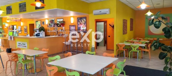 270m² Commercial property in Canelli, Italy No. 305362 9