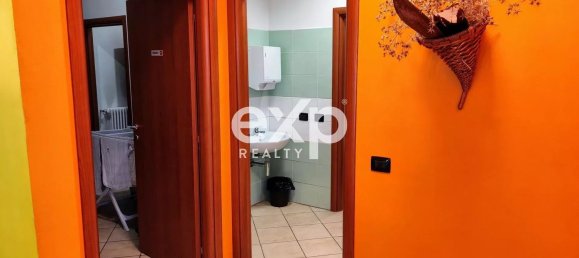 270m² Commercial property in Canelli, Italy No. 305362 25