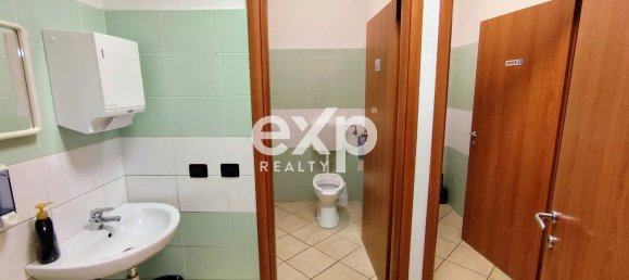 270m² Commercial property in Canelli, Italy No. 305362 26