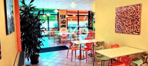 270m² Commercial property in Canelli, Italy No. 305362 14