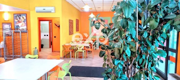 270m² Commercial property in Canelli, Italy No. 305362 13