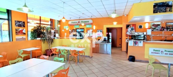 270m² Commercial property in Canelli, Italy No. 305362 7