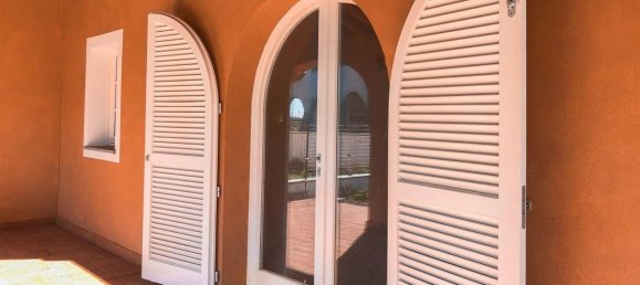 3 chambres Appartement à Calcinaia, Italy No. 55844 3