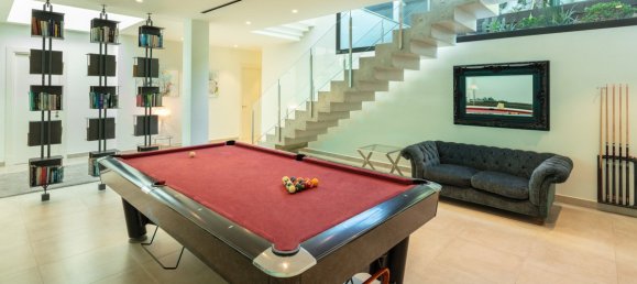 7 bedrooms Villa in Marbella, Spain No. 4470 22