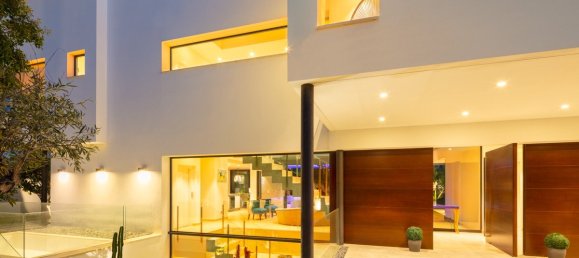 7 bedrooms Villa in Marbella, Spain No. 4470 30