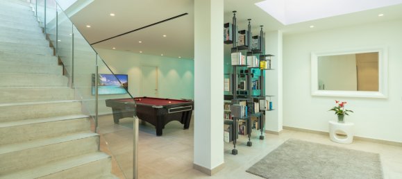 7 bedrooms Villa in Marbella, Spain No. 4470 20