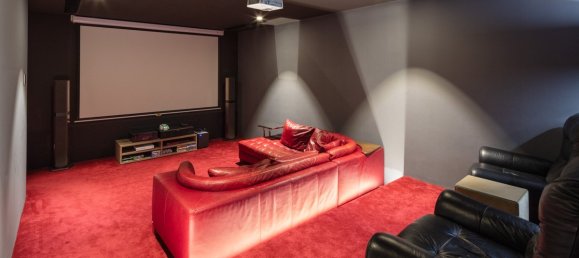 7 bedrooms Villa in Marbella, Spain No. 4470 24