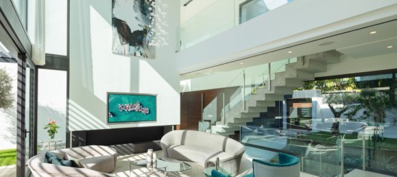 7 bedrooms Villa in Marbella, Spain No. 4470 3