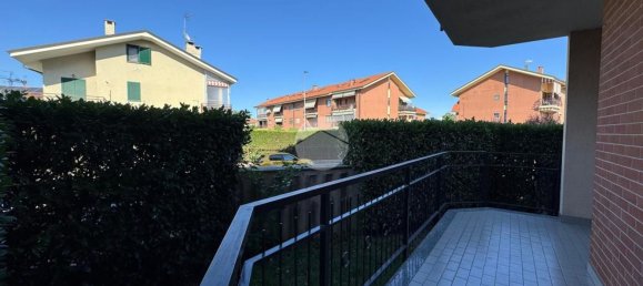 3 rooms Apartment in Settimo Torinese, Italy No. 268664 10