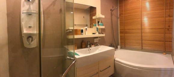 2 bedrooms Condo in Bangkok, Thailand No. 6492 17