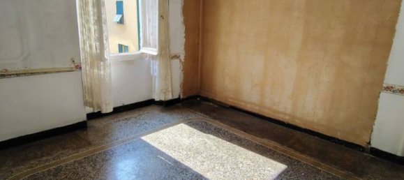 Квартира с 3 спальнями в Генуя, Италия № 288869 2