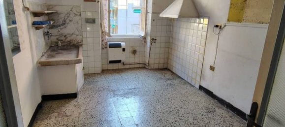 Квартира с 3 спальнями в Генуя, Италия № 288869 12