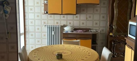 5 rooms Apartment in Turin, Italy No. 37728 22