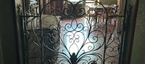 5 rooms Apartment in Turin, Italy No. 37728 17