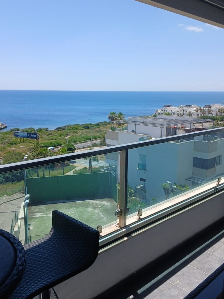 2 Schlafzimmer Wohnung in Estepona, Spain, Nr. 137968
