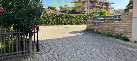 2-Zimmer Parkplatz in Silvi, Italy, Nr. 23294 8