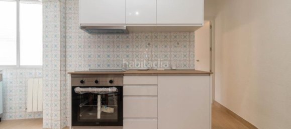 3 bedrooms Apartment in Madrid, Spain No. 159407 21