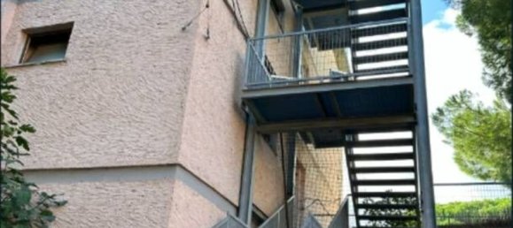 100m² Commercial property in Cassano all'Ionio, Italy No. 311355 4