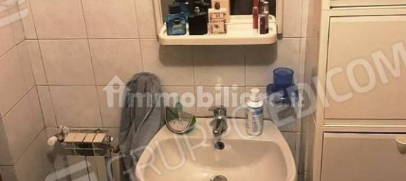 Apartamento T2 em Gorla Minore, Italy N.º 294974 10