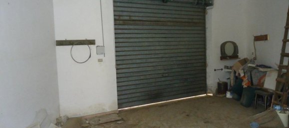 Дом с 6 комнатами в Racale, Италия № 232316 12