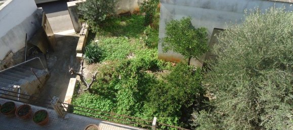 Дом с 6 комнатами в Racale, Италия № 232316 13