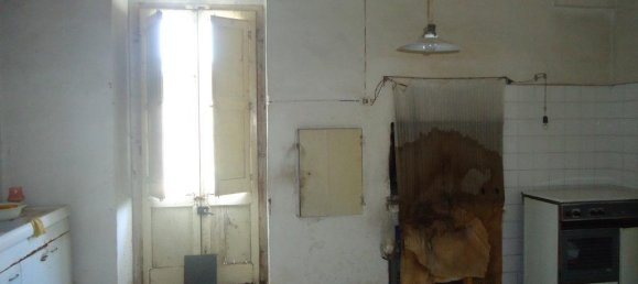 Дом с 6 комнатами в Racale, Италия № 232316 9