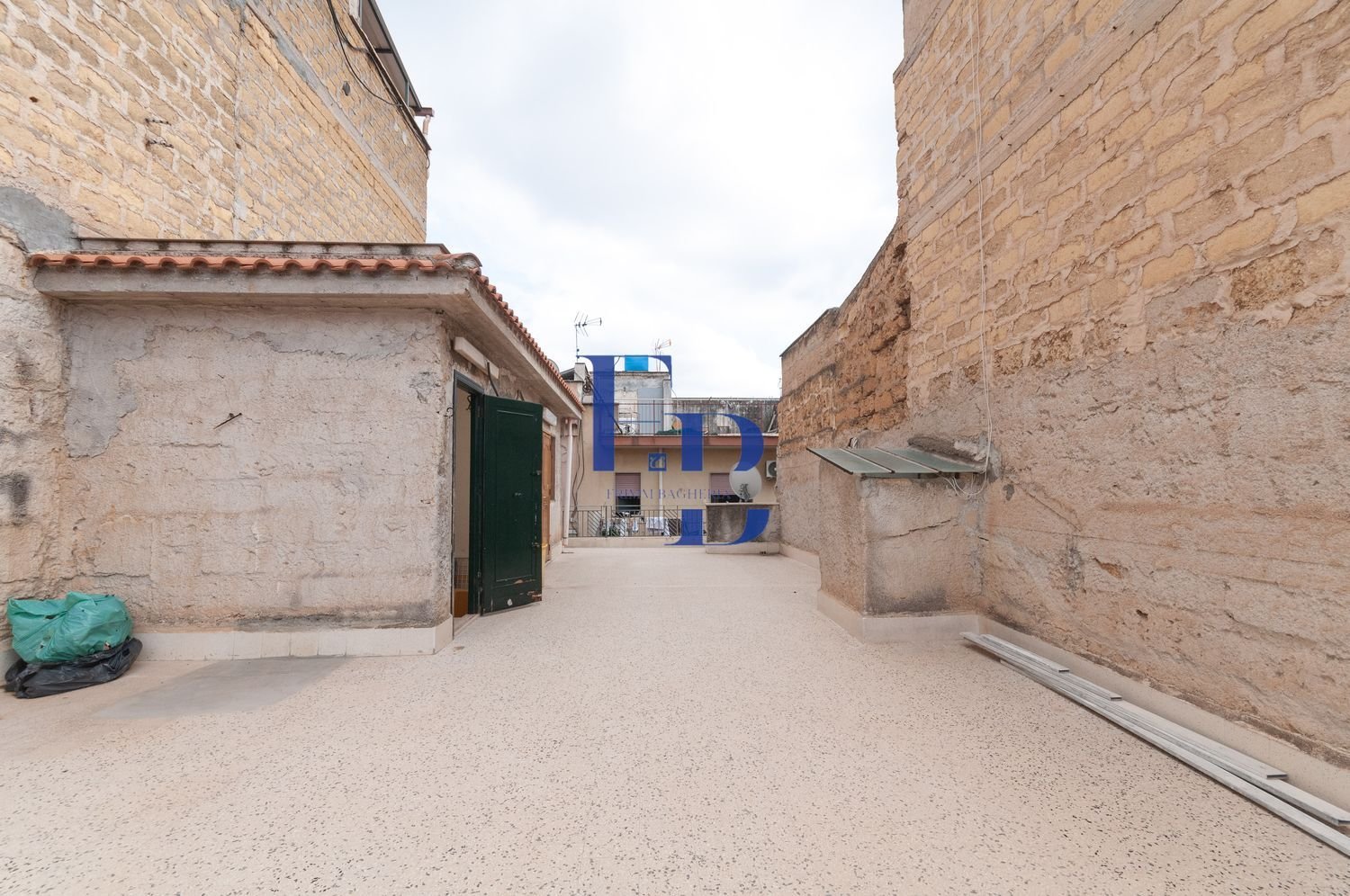 3 rooms Apartment in Bagheria, Italy No. 220682