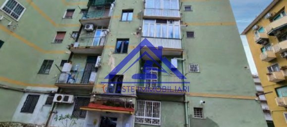 2غرفة شقة في Naples, Italy رقم 14192 24