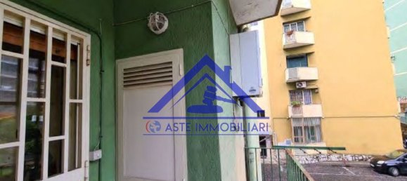 2غرفة شقة في Naples, Italy رقم 14192 3