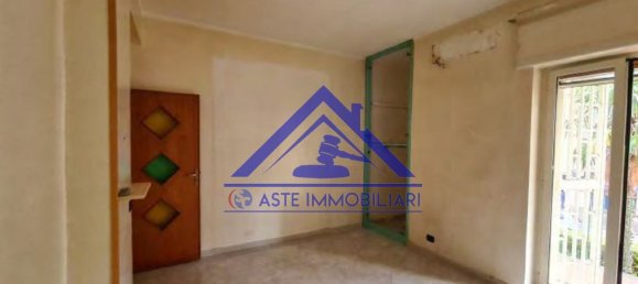 2غرفة شقة في Naples, Italy رقم 14192 16