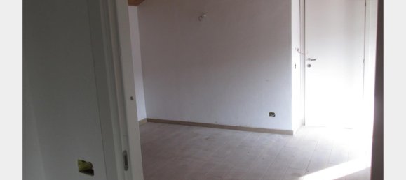 Apartamento de 1 dormitorio en Como, Italy No. 150395 5