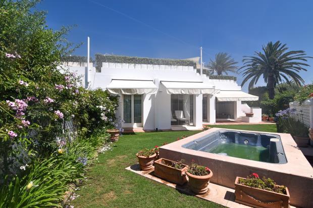 Casa de 4 dormitorios en Cádiz, Spain No. 202028