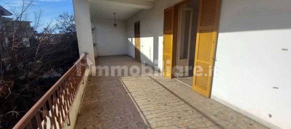 3 Schlafzimmer Wohnung in Guidonia Montecelio, Italy, Nr. 76129 10