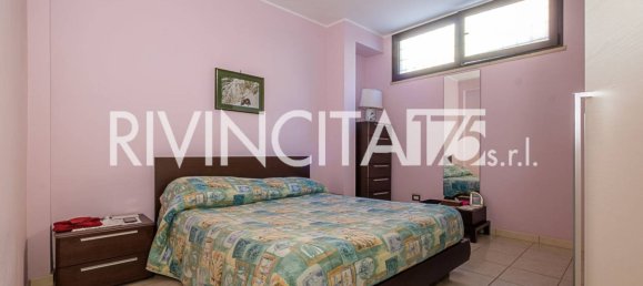 2 chambres Appartement à Rome, Italy No. 115443 10