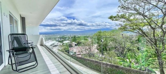 Кондоминиум  с 3 спальнями в Санта-Ана, Коста-Рика № 1167 2