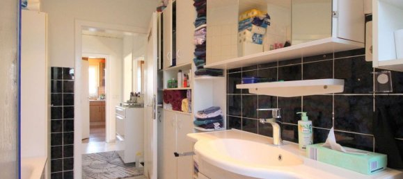 2 Schlafzimmer Wohnung in Neuwied, Germany, Nr. 237682 8