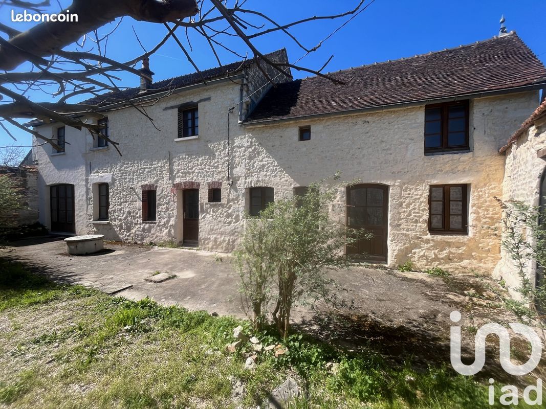 7-Zimmer Haus in Champlay, France, Nr. 196123