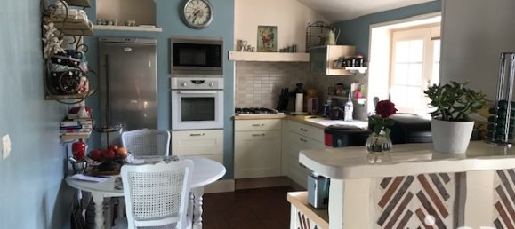 Casa de 3 dormitorios en Gien, France No. 45957 5