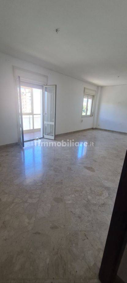 1 bedroom Apartment in Palermo, Italy No. 291415