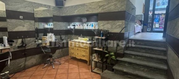 Imóvel comercial de 5 divisões em Genoa, Italy N.º 69232 9